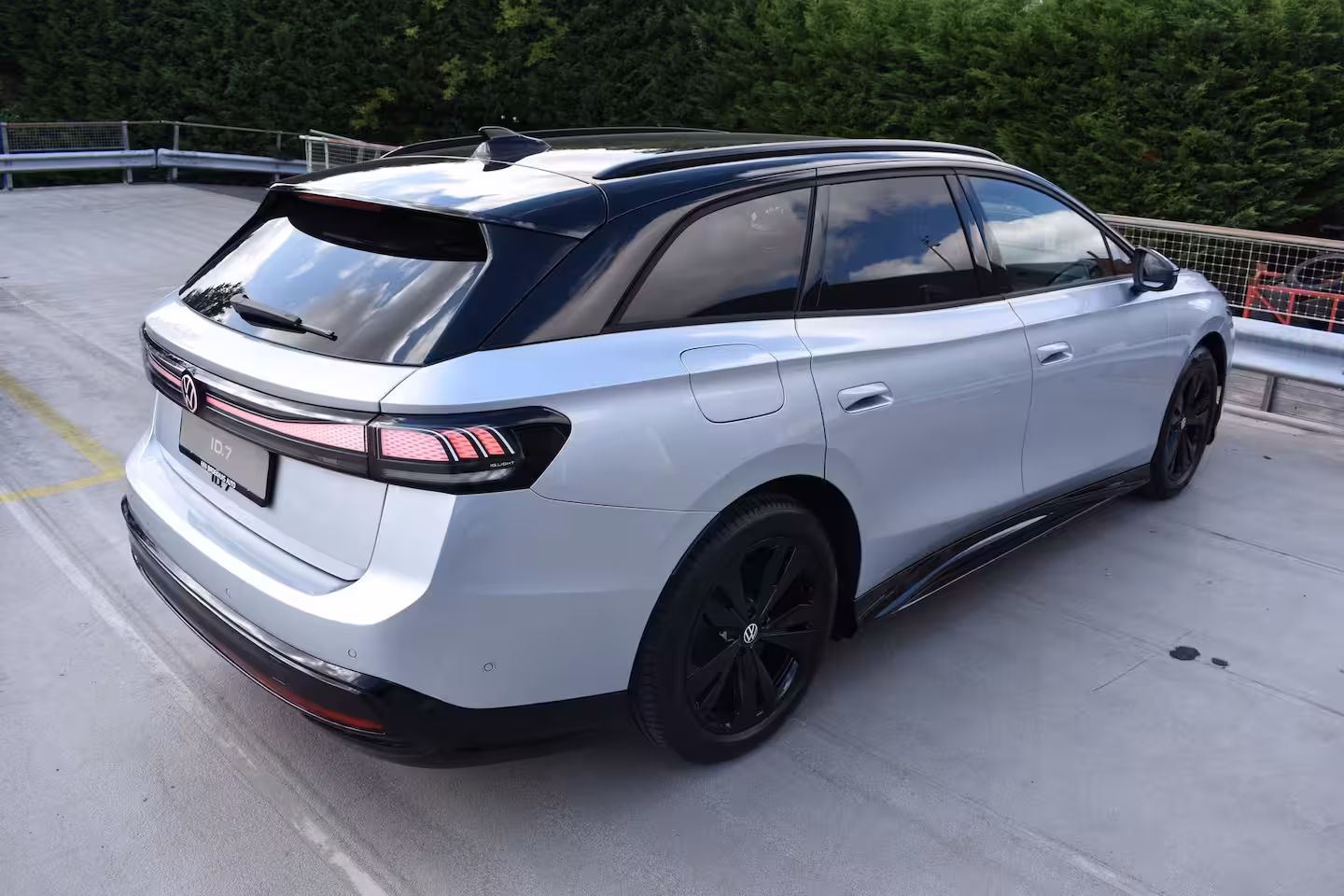 Volkswagen ID.7 Tourer Limited Edition Plus | Koplampverlichting LED Matrix (IQ.Light) | Sfeerverlichting interie