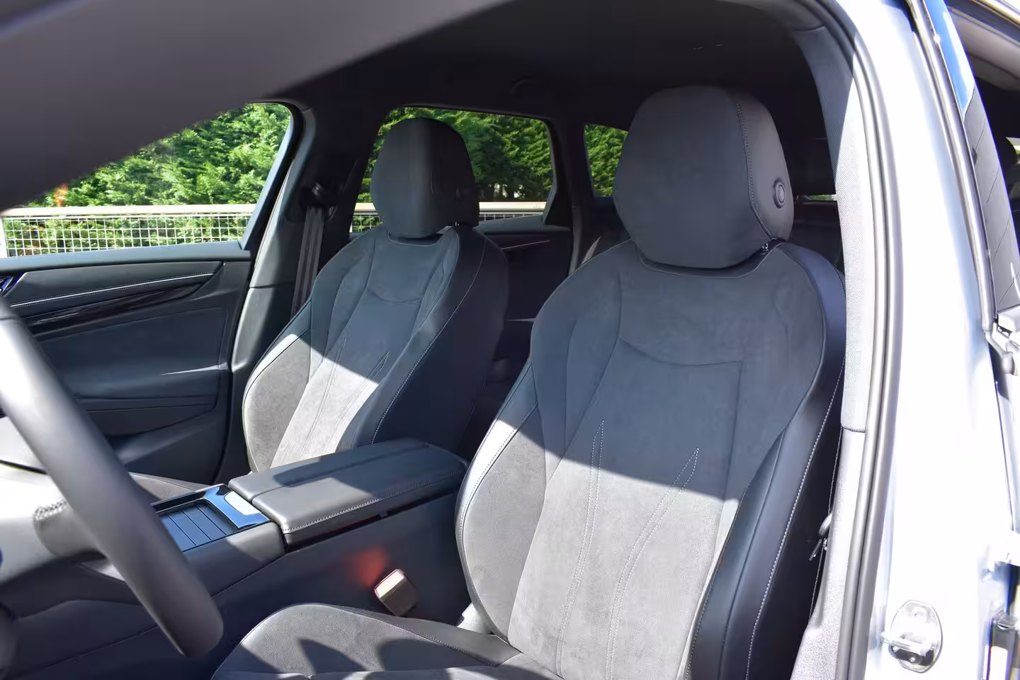 Volkswagen ID.7 Tourer Limited Edition Plus | Koplampverlichting LED Matrix (IQ.Light) | Sfeerverlichting interie