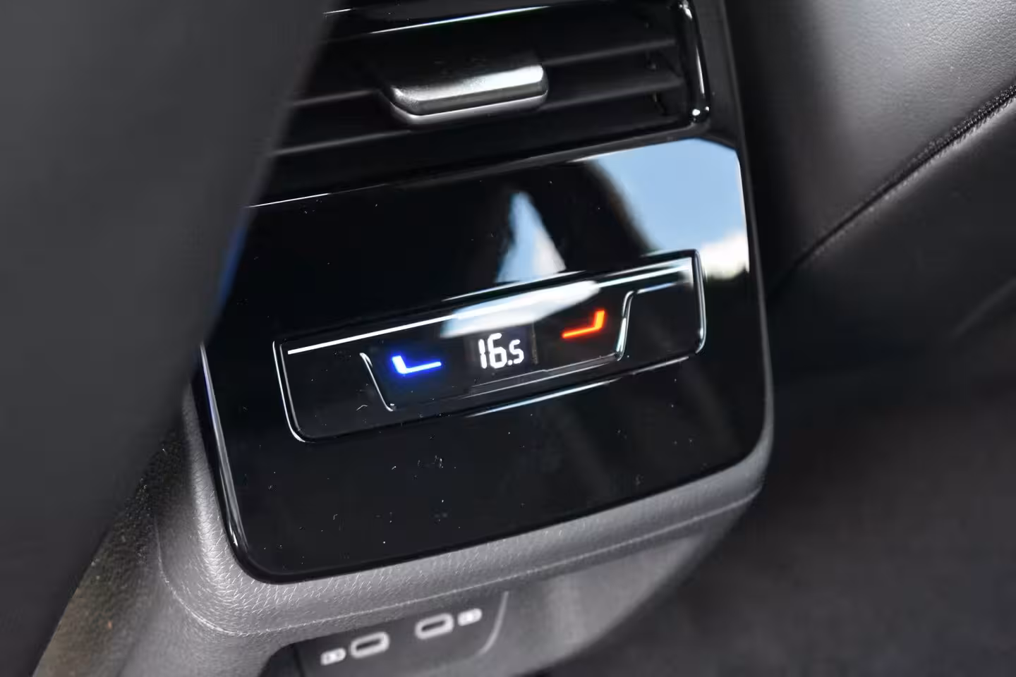 Volkswagen ID.7 Tourer Limited Edition Plus | Koplampverlichting LED Matrix (IQ.Light) | Sfeerverlichting interie