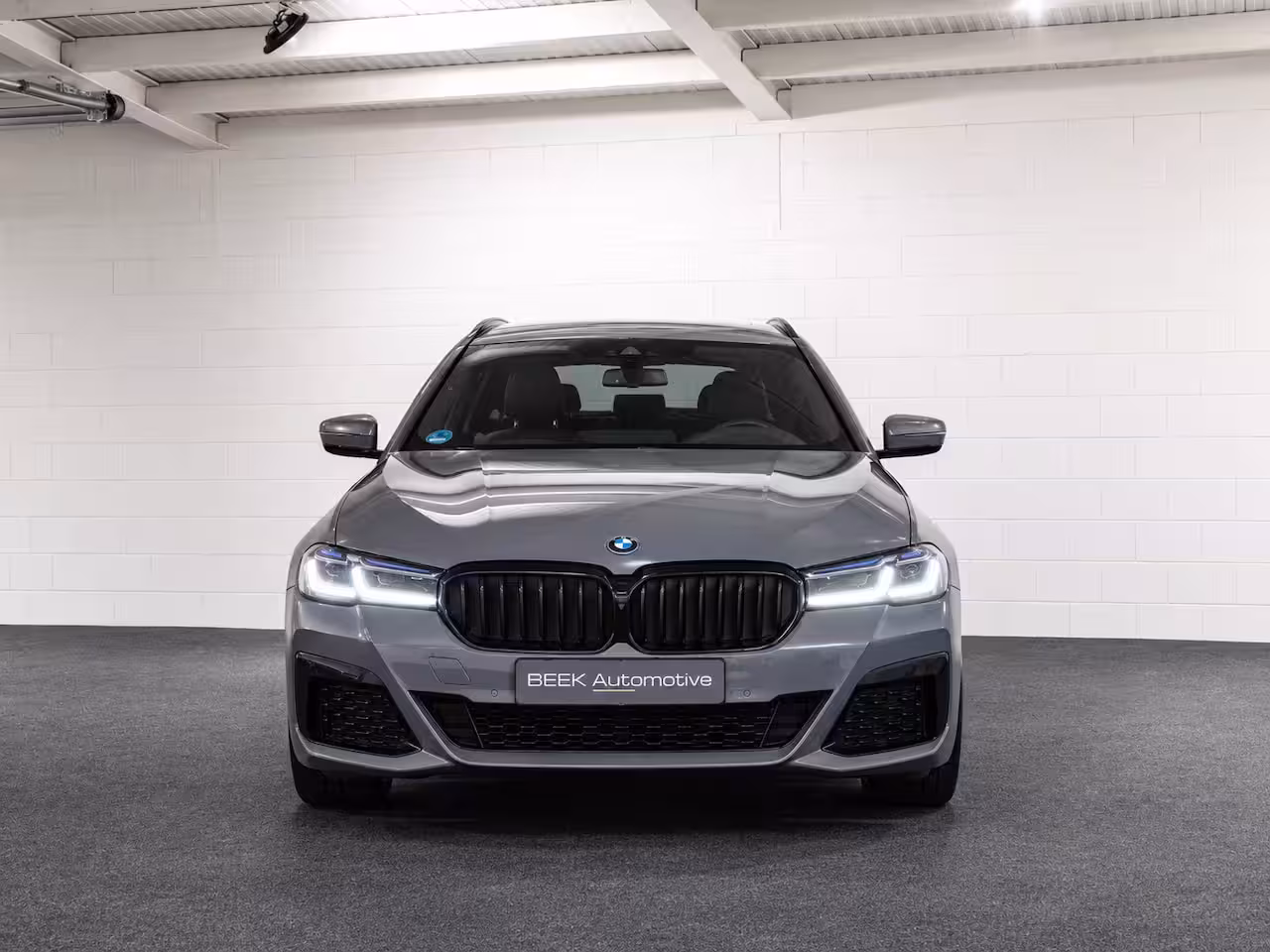 BMW 5-serie Touring 530e | M Sport | LASER | STOELVERW. |