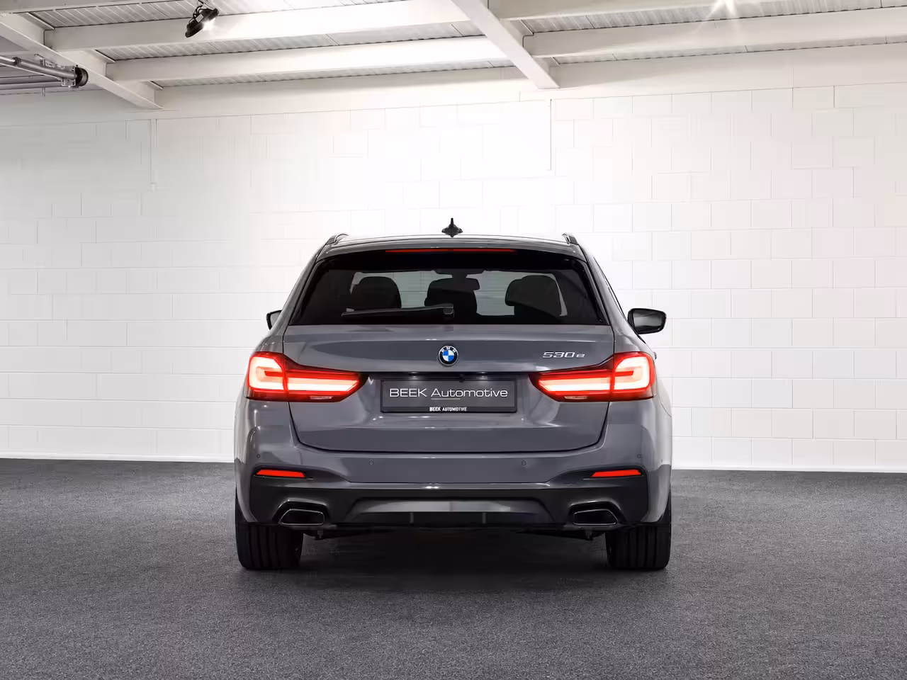 BMW 5-serie Touring 530e | M Sport | LASER | STOELVERW. |