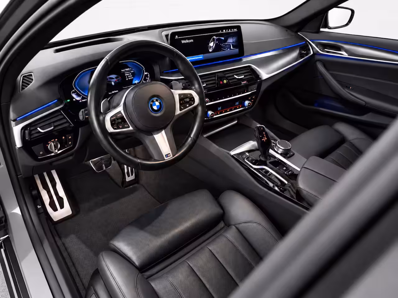 BMW 5-serie Touring 530e | M Sport | LASER | STOELVERW. |
