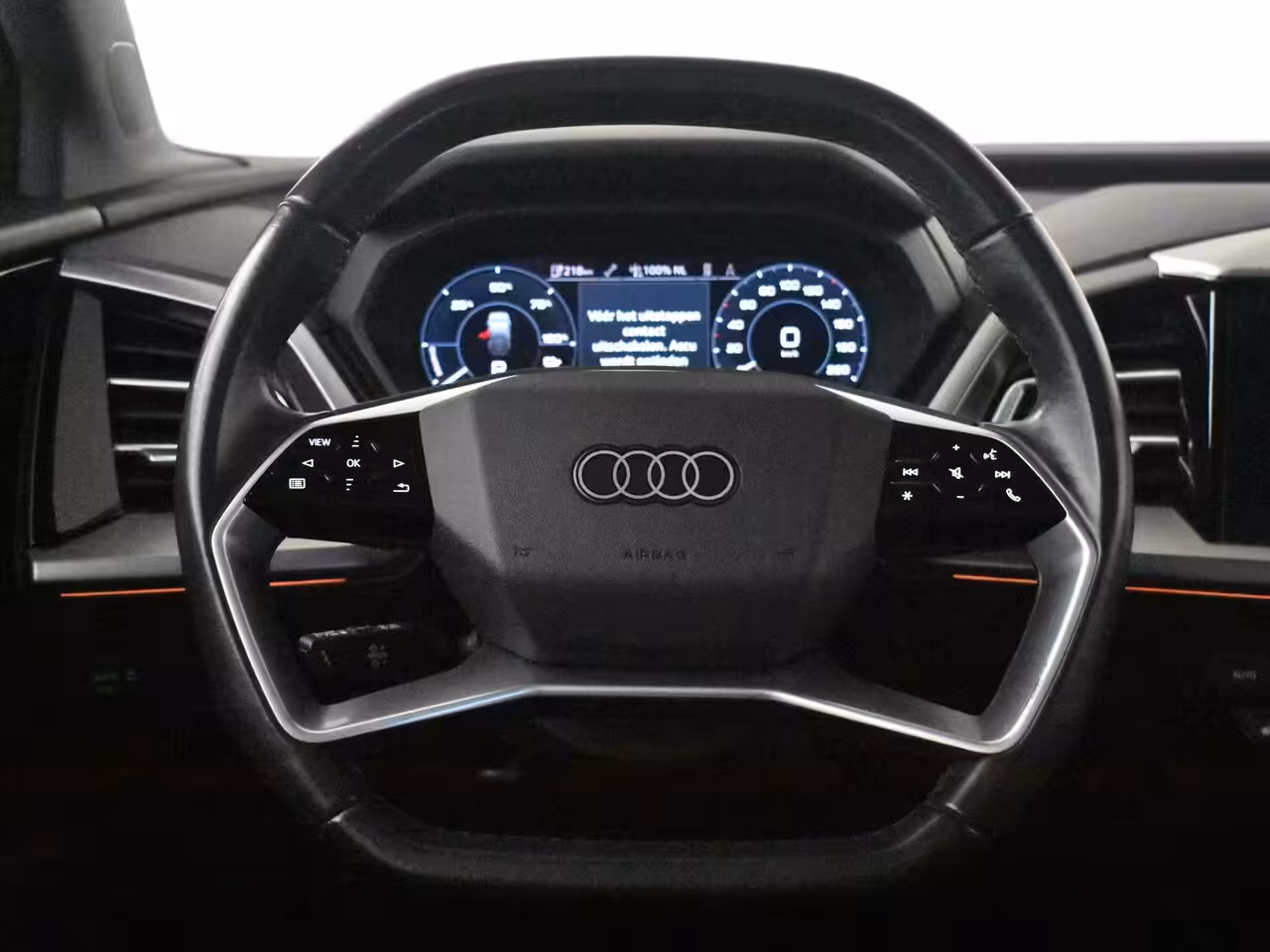Audi Q4 Sportback e-tron 40 S edition 77 kWh l Lederen bekleding l Panoramadak l Stoelverwarming l Parkeersensoren