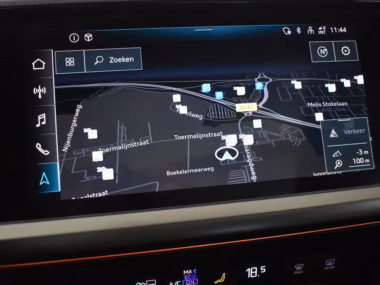 Audi Q4 Sportback e-tron 40 S edition 77 kWh l Lederen bekleding l Panoramadak l Stoelverwarming l Parkeersensoren