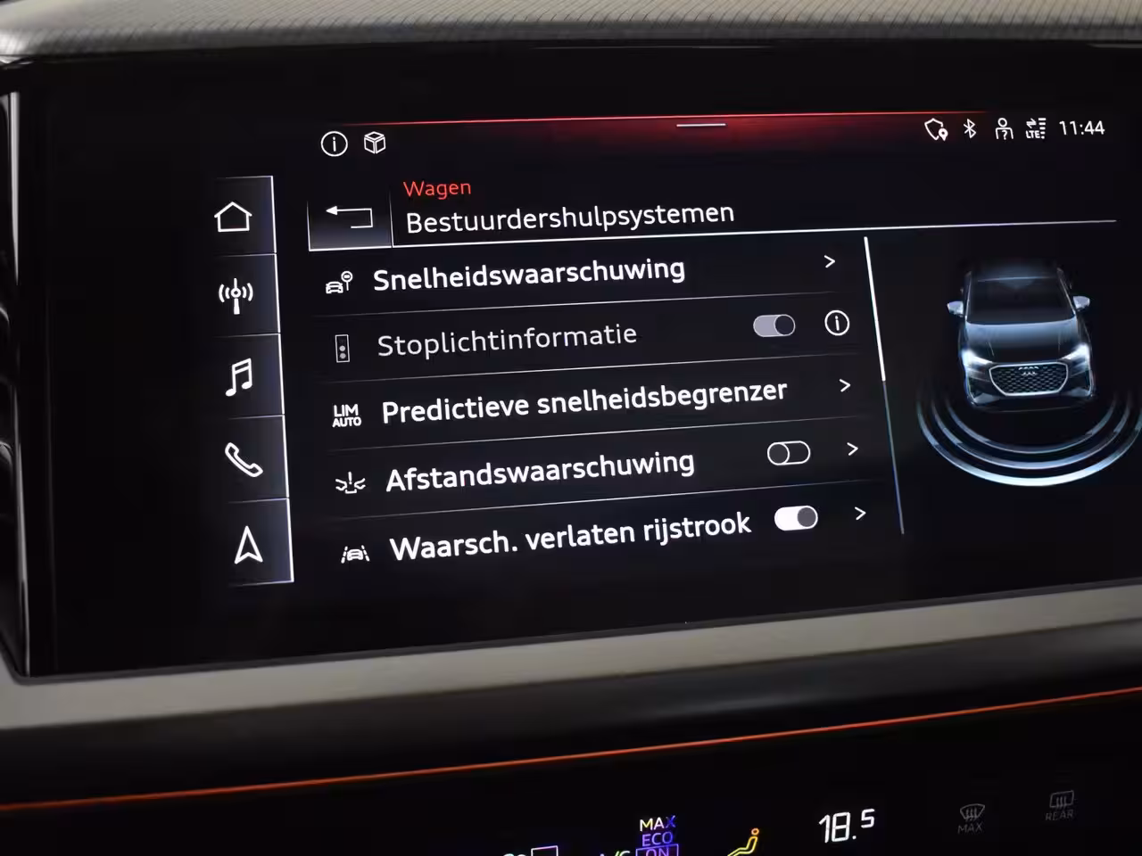 Audi Q4 Sportback e-tron 40 S edition 77 kWh l Lederen bekleding l Panoramadak l Stoelverwarming l Parkeersensoren