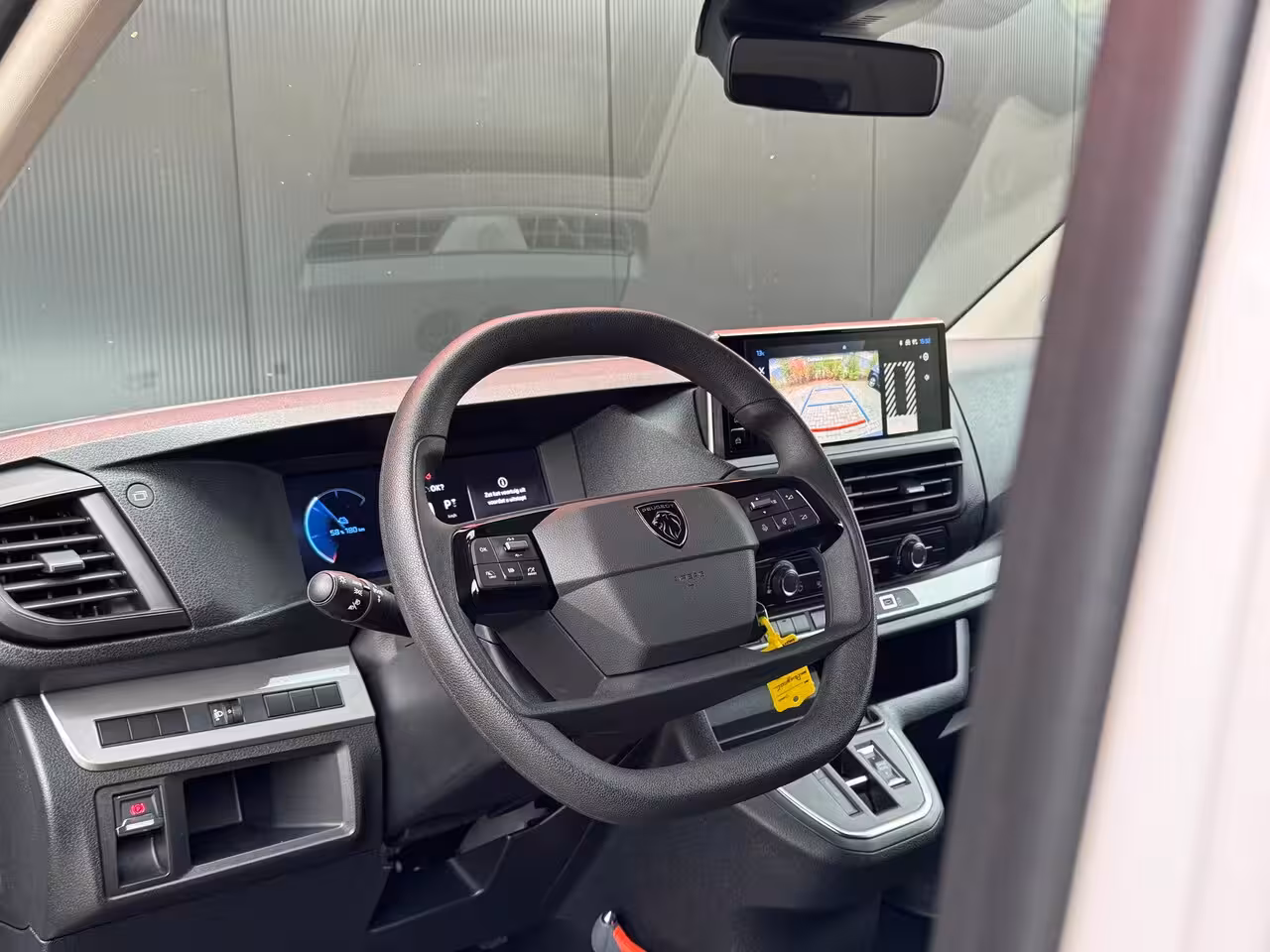 Peugeot e-Expert EV L2 75 kWh | Apple Carplay & Android Auto | Camera | Navigatie | Cruise Control