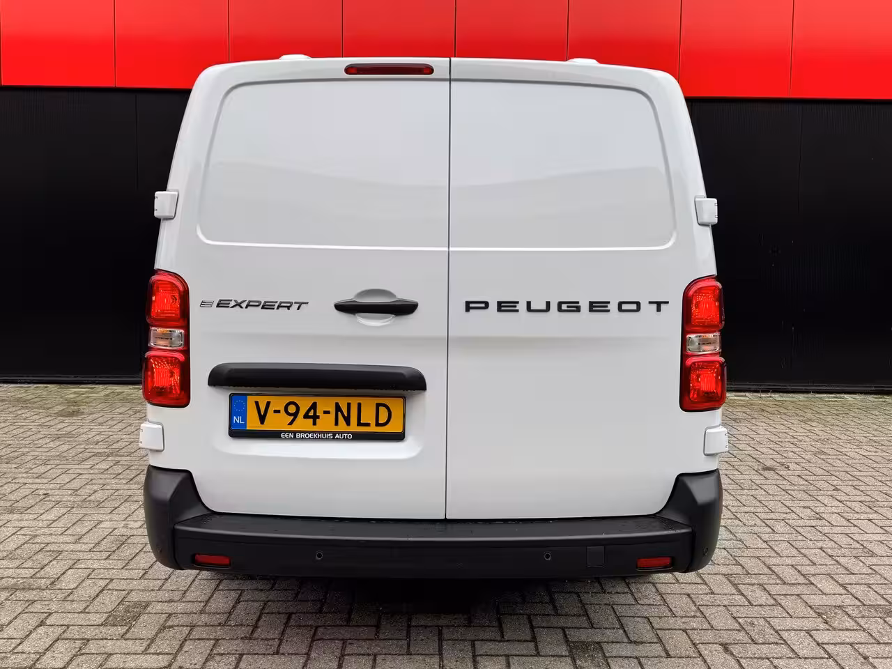 Peugeot e-Expert EV L2 75 kWh | Apple Carplay & Android Auto | Camera | Navigatie | Cruise Control