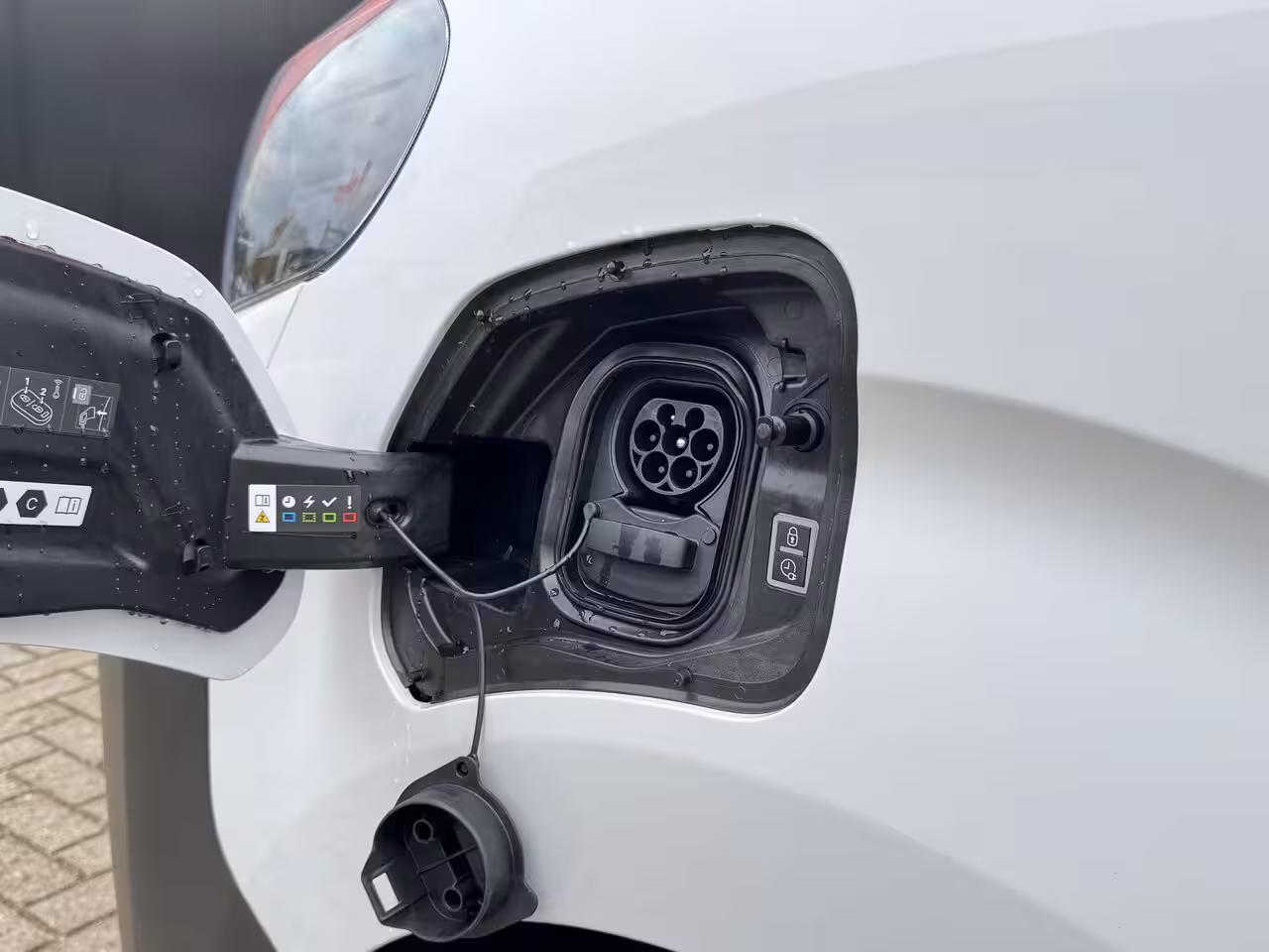 Peugeot e-Expert EV L2 75 kWh | Apple Carplay & Android Auto | Camera | Navigatie | Cruise Control