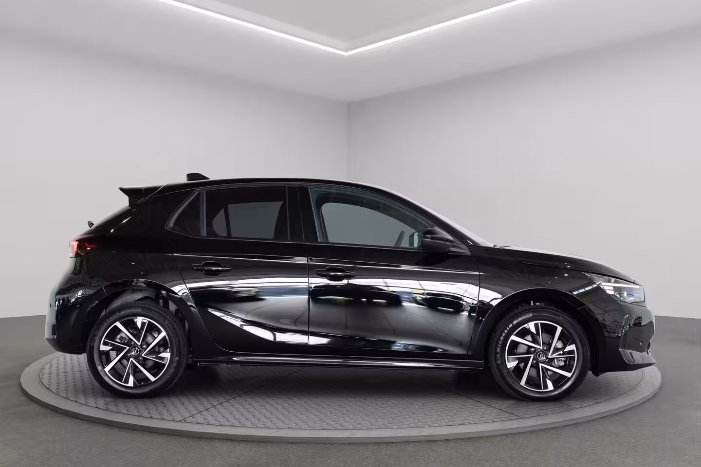Opel Corsa 1.2 Turbo Hybrid GS | Tot 8 Jaar Garantie | Technologie Pakket | Suede bekleding | Stoel &
