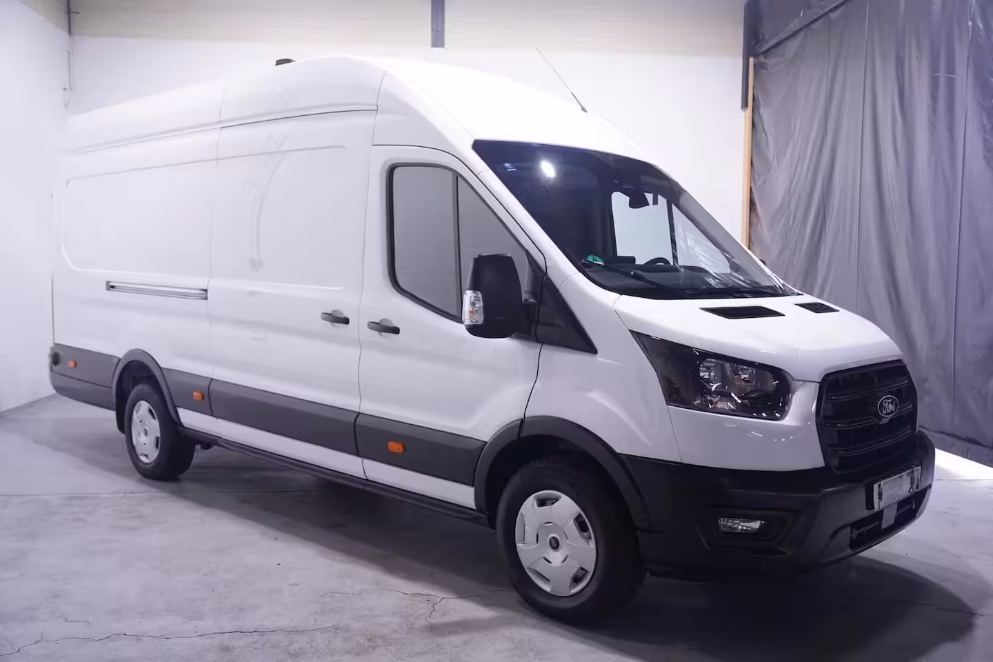 Ford Transit 2.0 TDCi 130 pk L4H3 Nwe Model Airco, Camera Apple Carplay, 270 Graden Deuren, Laadruimte
