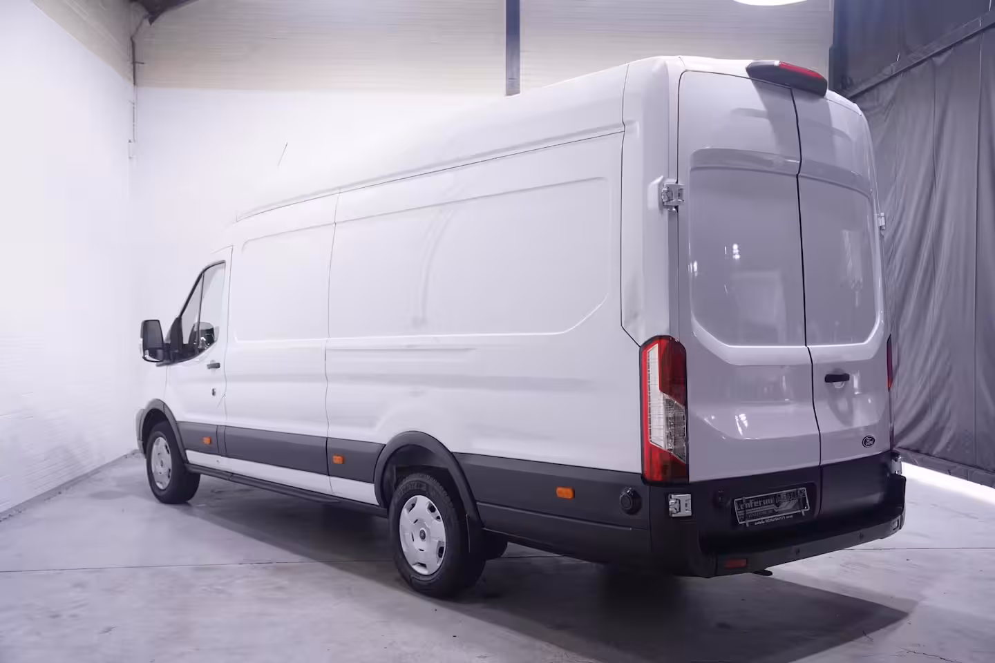 Ford Transit 2.0 TDCi 130 pk L4H3 Nwe Model Airco, Camera Apple Carplay, 270 Graden Deuren, Laadruimte