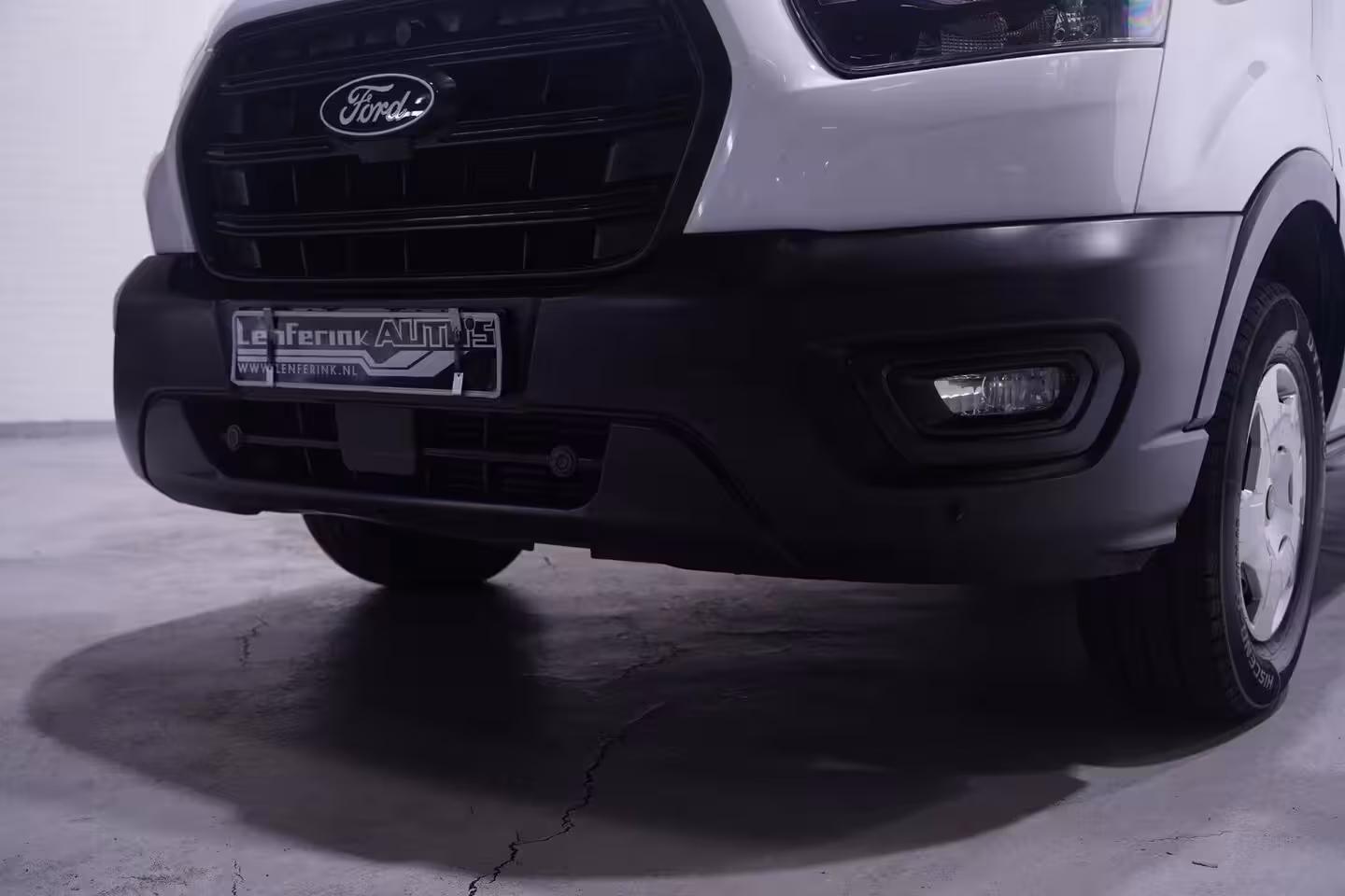 Ford Transit 2.0 TDCi 130 pk L4H3 Nwe Model Airco, Camera Apple Carplay, 270 Graden Deuren, Laadruimte