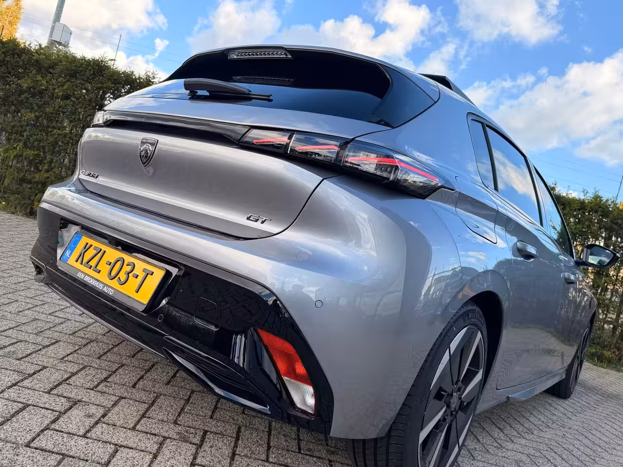 Peugeot E-308 GT 58 kWh 156PK | DEMO DEAL | Adapt. Cruise | Schuifdak | Massage | 360 Camera | Stoel+Stu