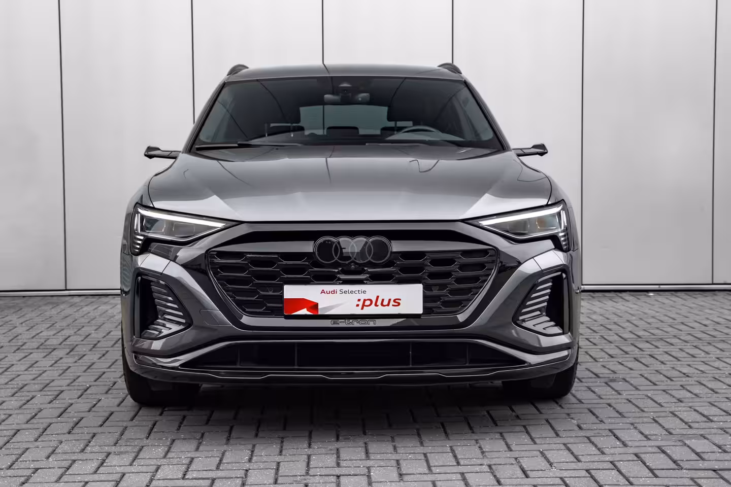 Audi Q8 e-tron 55 quattro S Edition 115 kWh 408PK | 360 Camera | B&O | Matrix LED Koplampen | Elek. Stoel