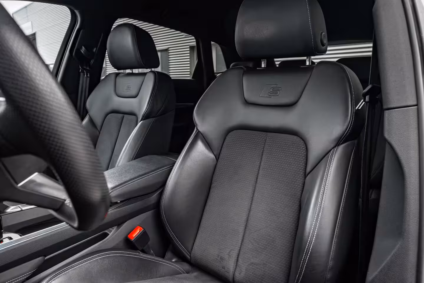 Audi Q8 e-tron 55 quattro S Edition 115 kWh 408PK | 360 Camera | B&O | Matrix LED Koplampen | Elek. Stoel