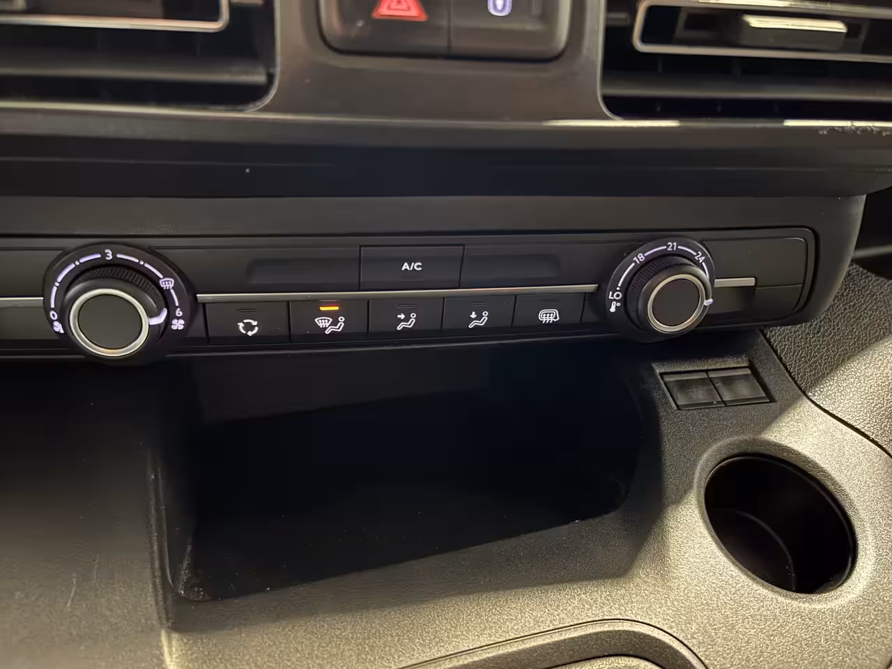Opel Combo 1.5D L2H1 Edition | Navigatie | Cruise Control | Achteruitrijcamera | PDC Voor en Achter |