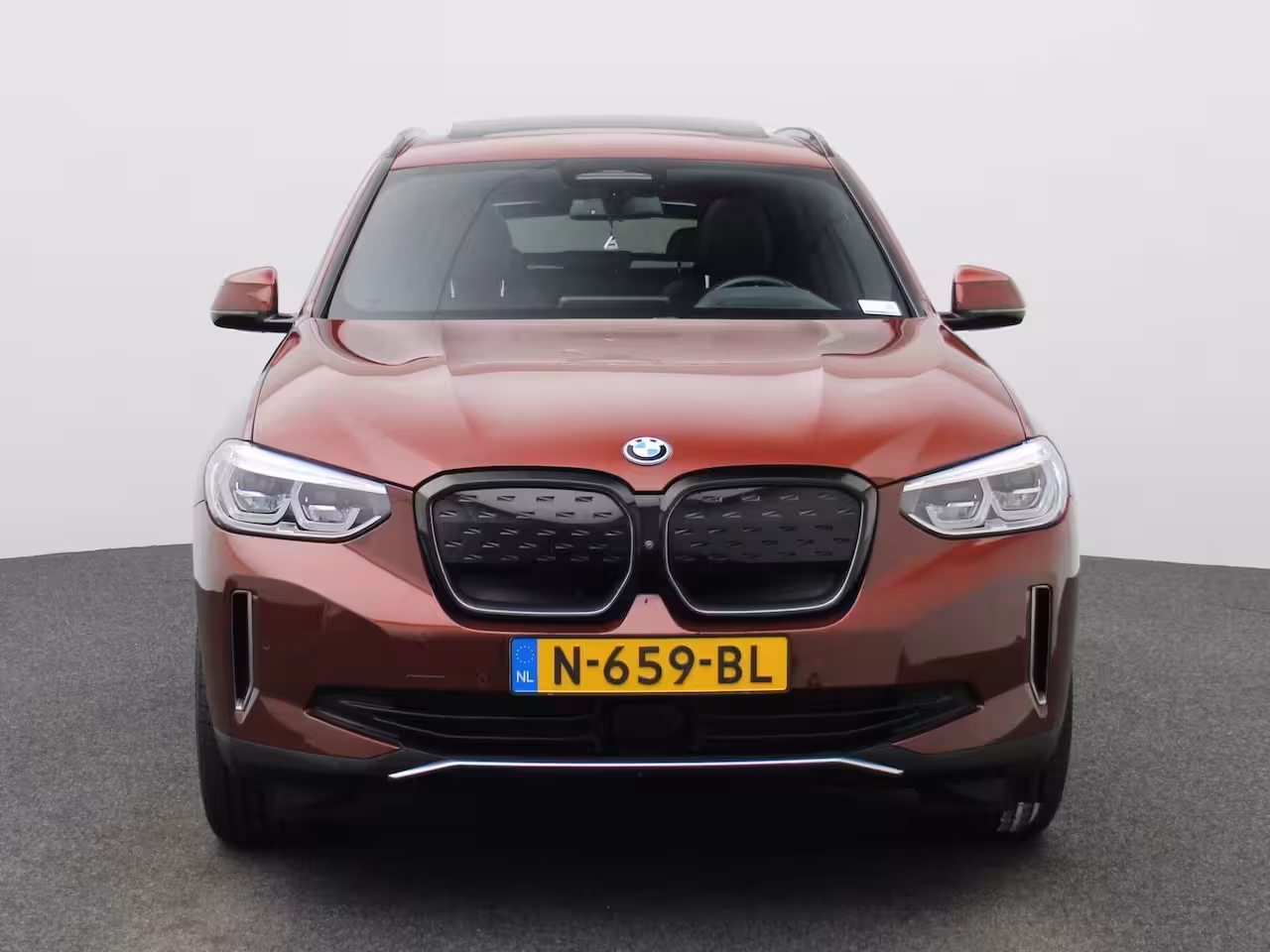 BMW iX3 High Executive 80 kWh | Elektrische stoelen + Memory | Panorama dak | Harman Kardon |
