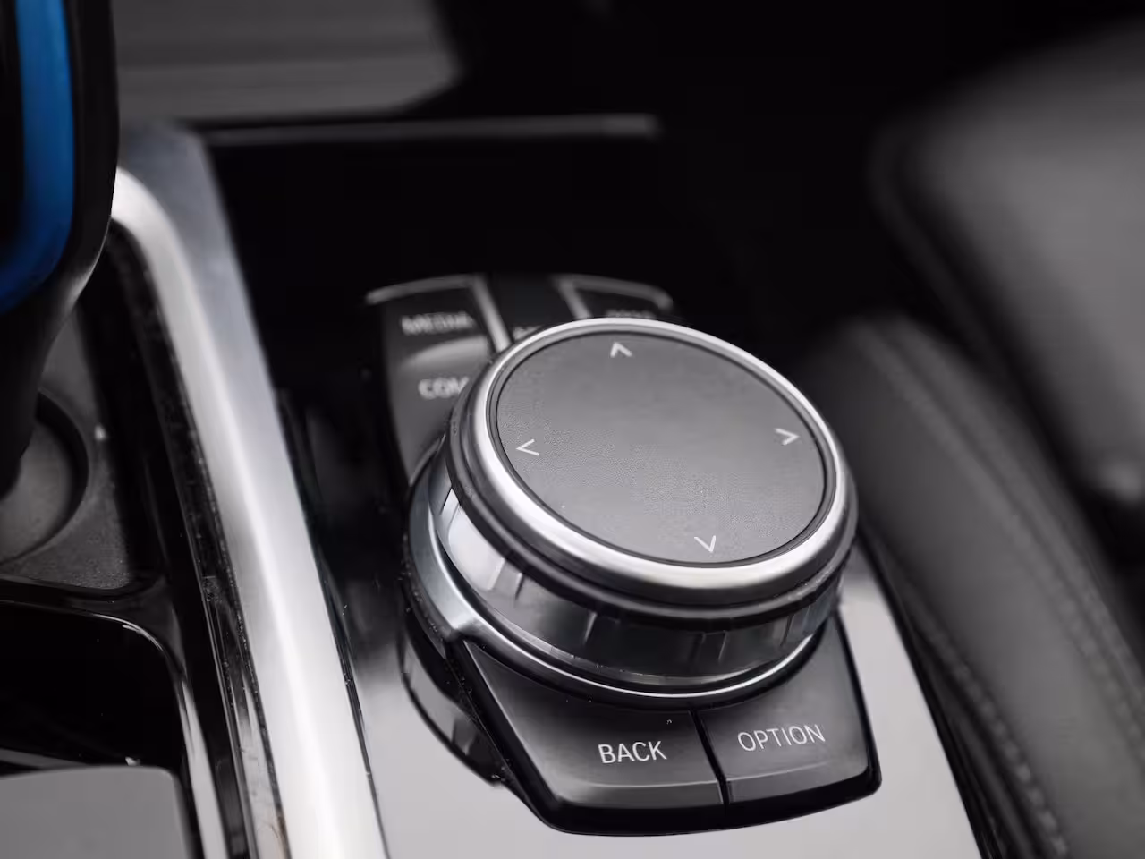 BMW iX3 High Executive 80 kWh | Elektrische stoelen + Memory | Panorama dak | Harman Kardon |
