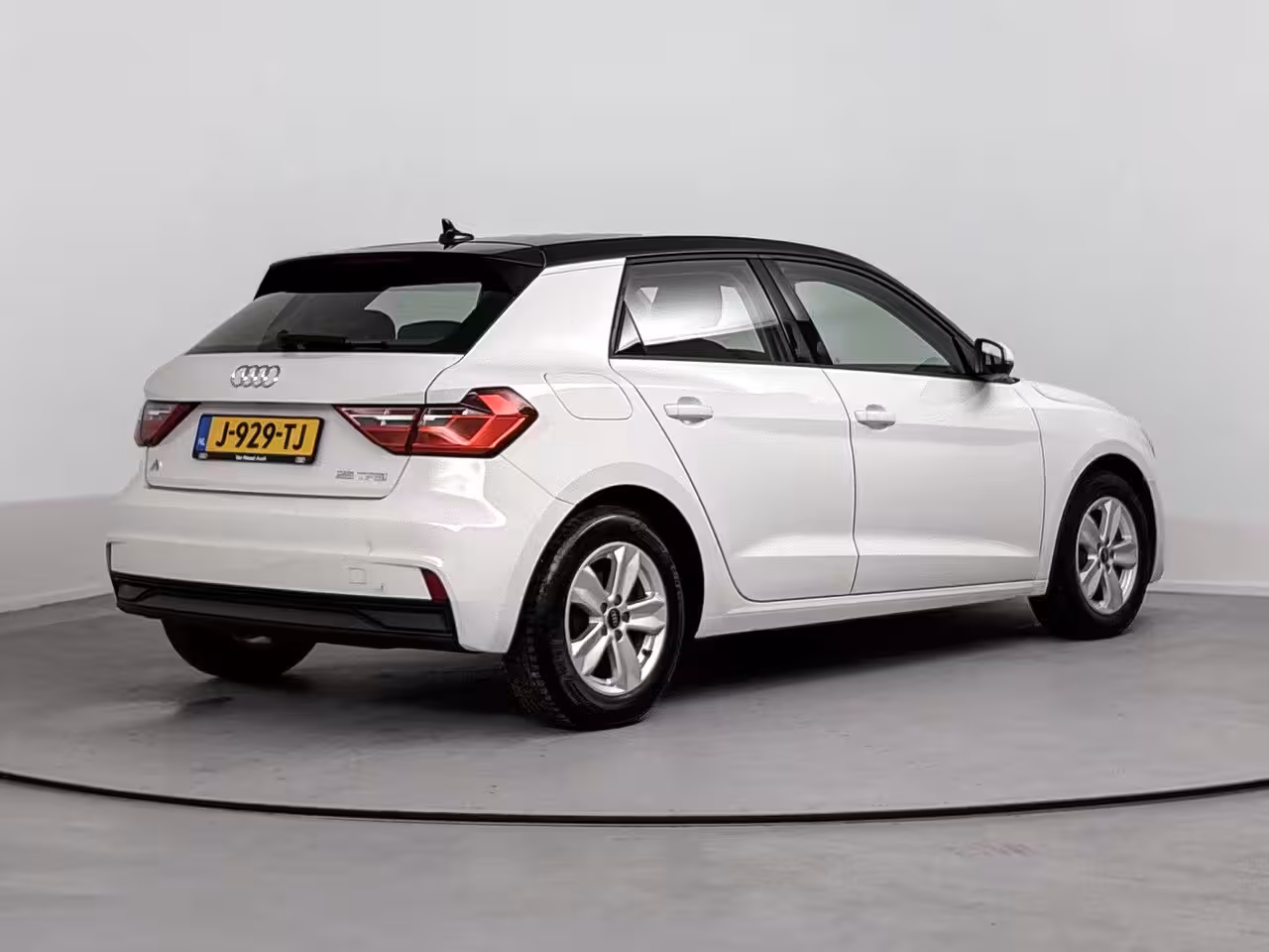 Audi A1 Sportback 25 TFSI Pro Line 95 PK 1e Eigenaar | Origineel Nederlands | Cruise Control | Apple Carplay