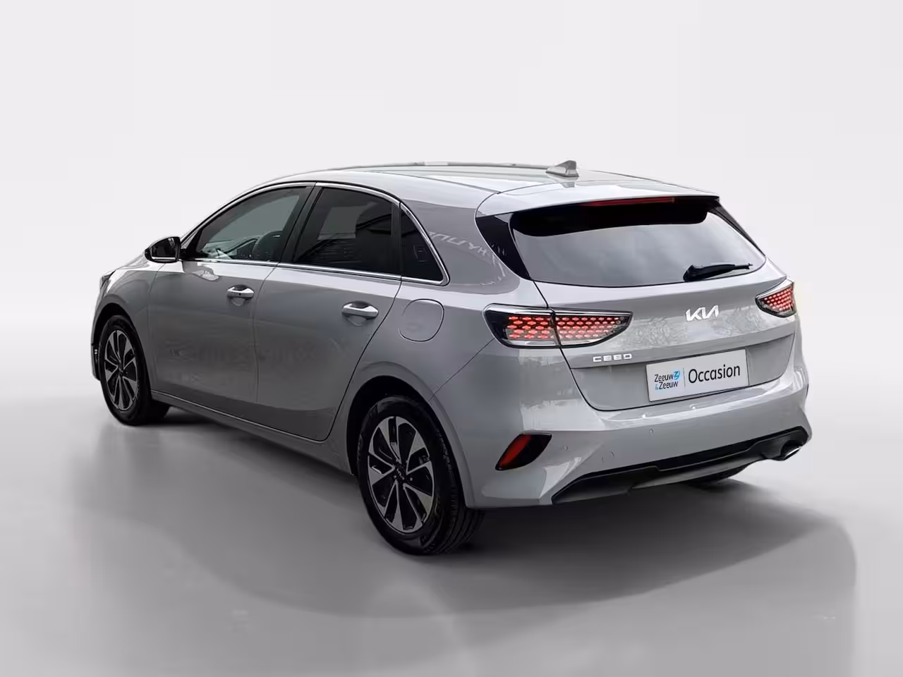 Kia Cee'd Ceed 1.0 T-GDi Design Edition | Camera | LED | Stoel + Stuurverwarming | Apple Carplay / A