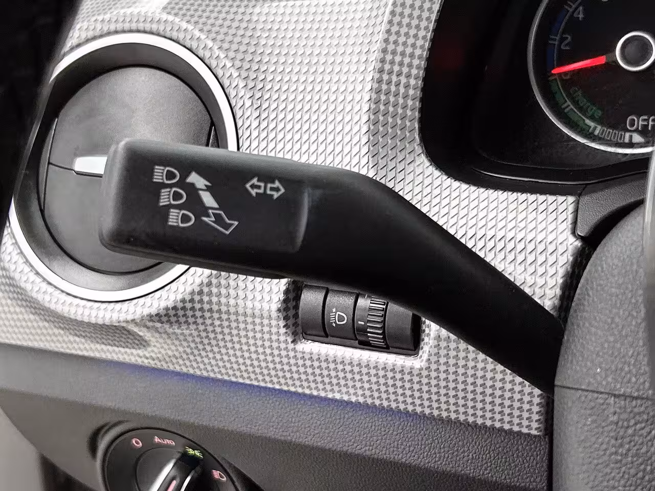 Volkswagen e-Up! 82 PK | SoH 82% | Automaat | Stoelverwarming | Voorruitverwarming | Climate Control | Lich