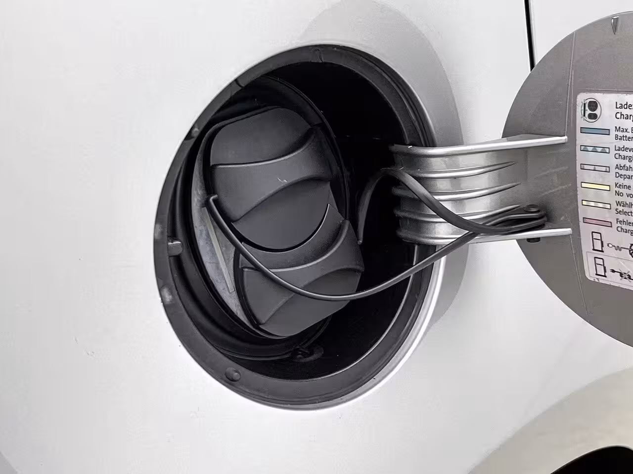 Volkswagen e-Up! 82 PK | SoH 82% | Automaat | Stoelverwarming | Voorruitverwarming | Climate Control | Lich