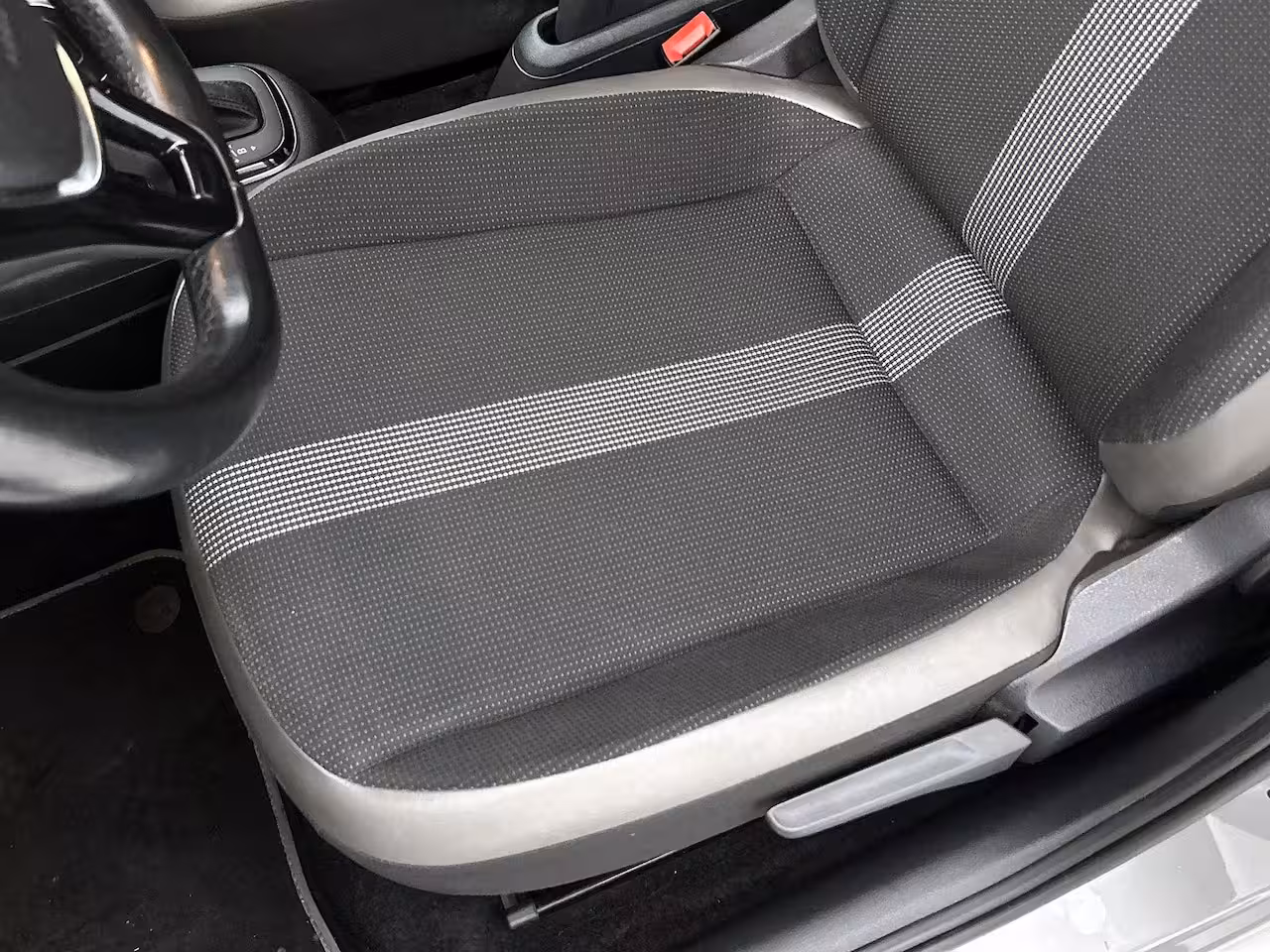 Volkswagen e-Up! 82 PK | SoH 82% | Automaat | Stoelverwarming | Voorruitverwarming | Climate Control | Lich