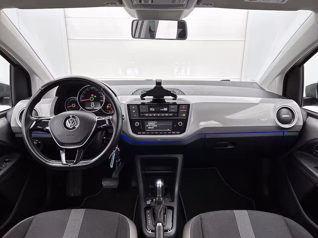 Volkswagen e-Up! 82 PK | SoH 82% | Automaat | Stoelverwarming | Voorruitverwarming | Climate Control | Lich