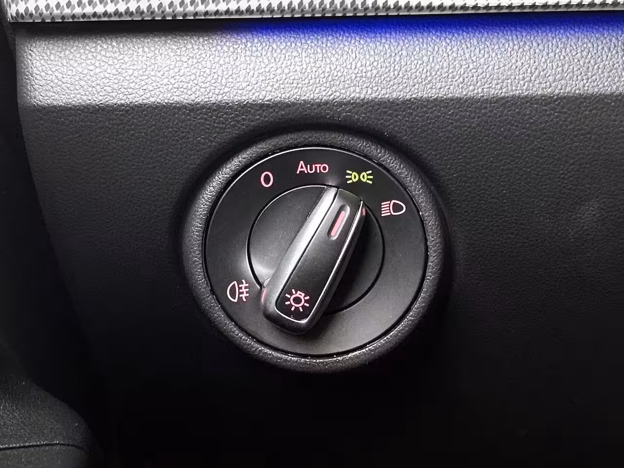 Volkswagen e-Up! 82 PK | SoH 82% | Automaat | Stoelverwarming | Voorruitverwarming | Climate Control | Lich