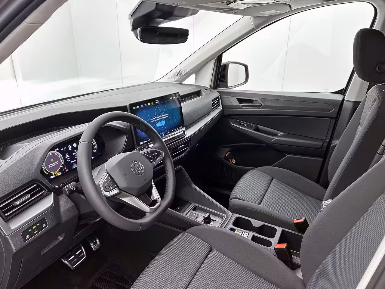 Volkswagen Caddy Cargo 1.5 TSI eHybrid First Edition 115PK | Airco | Trekhaak | Stoelverwarming | Achteruitrijcam