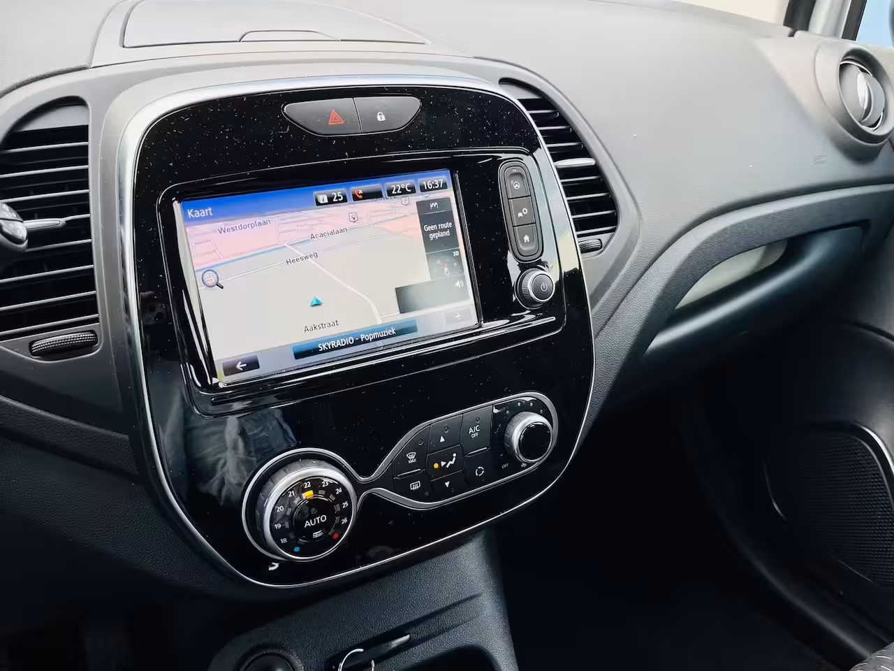 Renault Captur 0.9 TCe Intens Camera | Clima | Navigatie | Cruise |