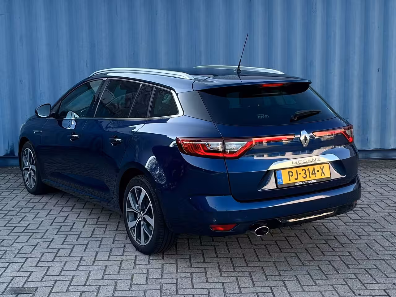 Renault Mégane Estate 1.2 TCe Bose Dealer onderhouden | Automaat | Massage | BOSE | Rijk Uitgerust | Clima | Cru