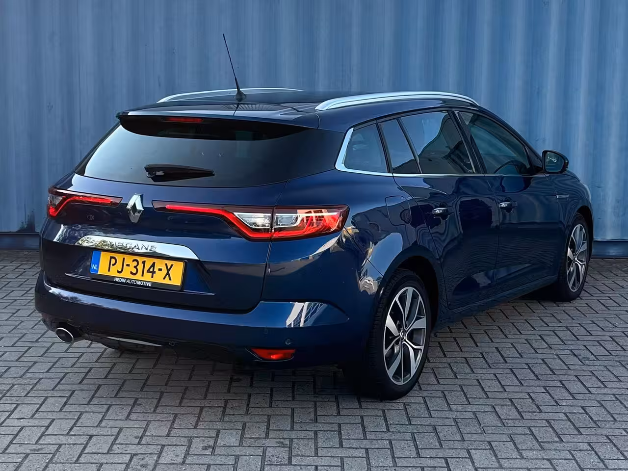 Renault Mégane Estate 1.2 TCe Bose Dealer onderhouden | Automaat | Massage | BOSE | Rijk Uitgerust | Clima | Cru