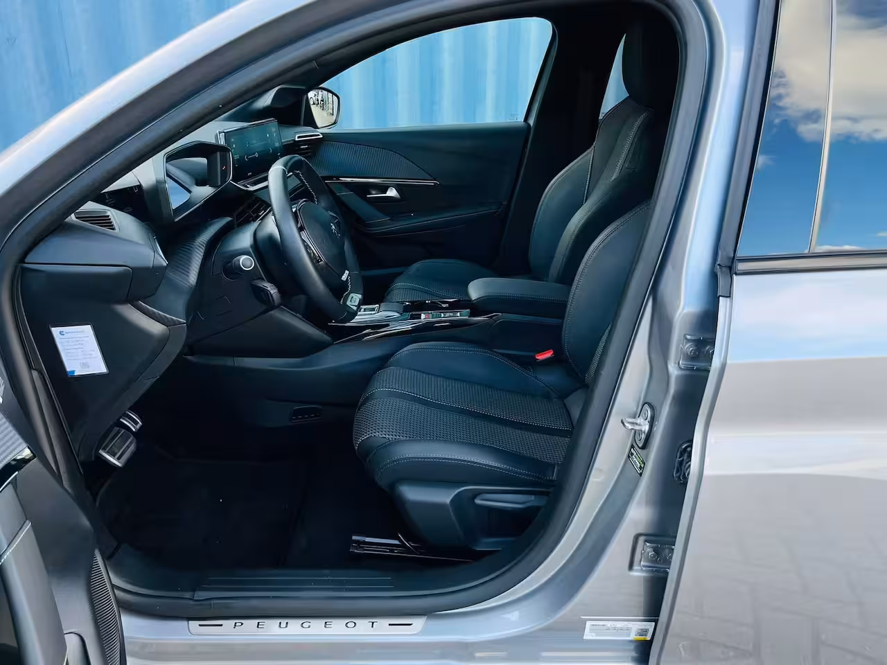 Peugeot e-208 EV GT 350 50 kWh Adaptive Cruise Control | Elektrische ramen | Stoelverwarming Voor | Navi