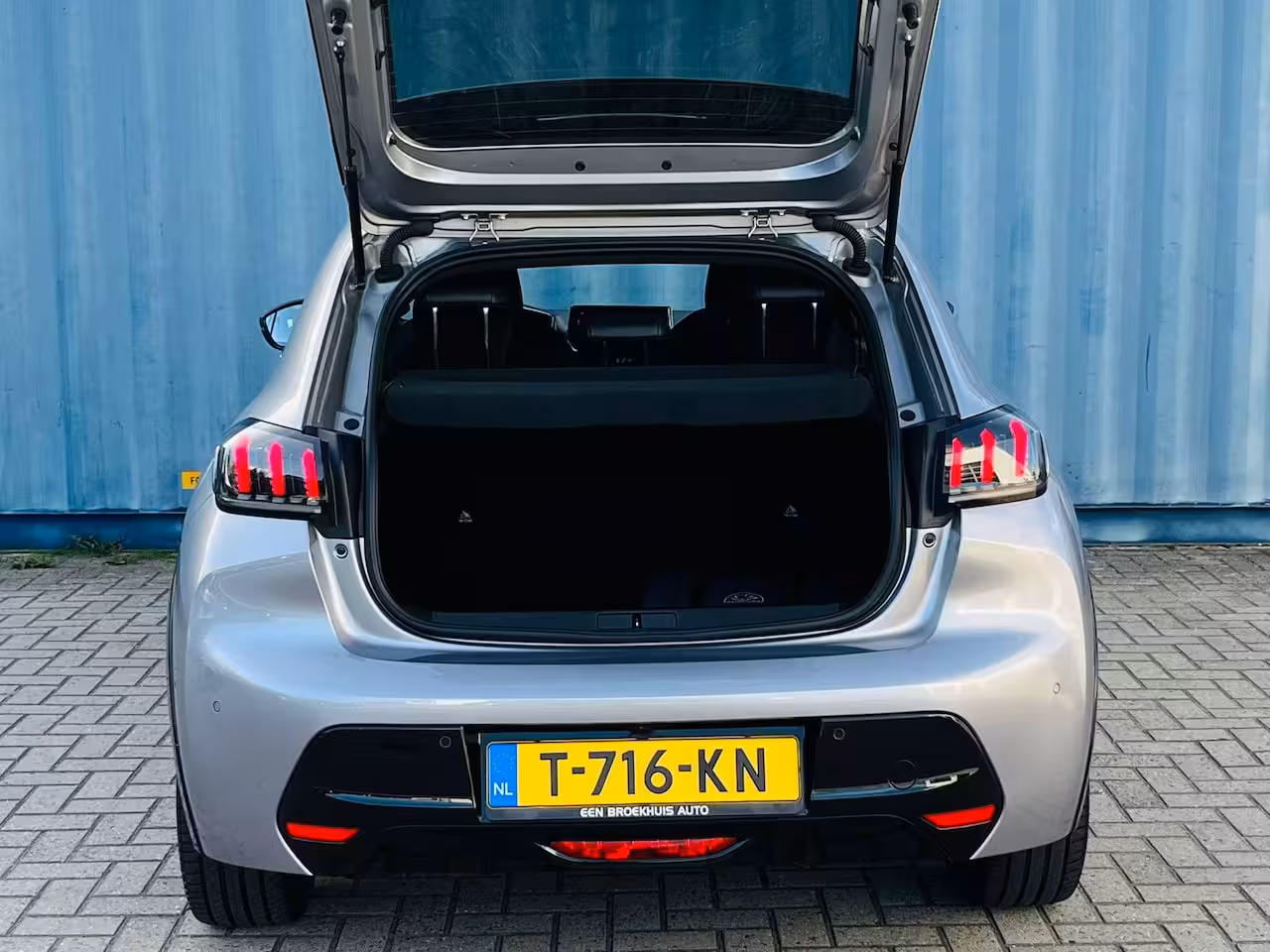 Peugeot e-208 EV GT 350 50 kWh Adaptive Cruise Control | Elektrische ramen | Stoelverwarming Voor | Navi