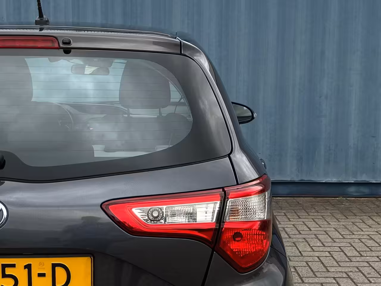 Toyota Yaris 1.0 VVT-i Comfort Trekhaak | Airco | Elektrische ramen