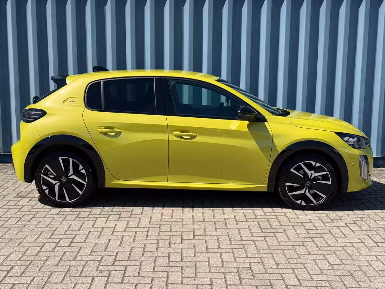 Peugeot 208 1.2 Hybrid 110 e-DCS6 GT 360 camera | Adeptieve cruise control met Stop&Go | Sfeerverlicht