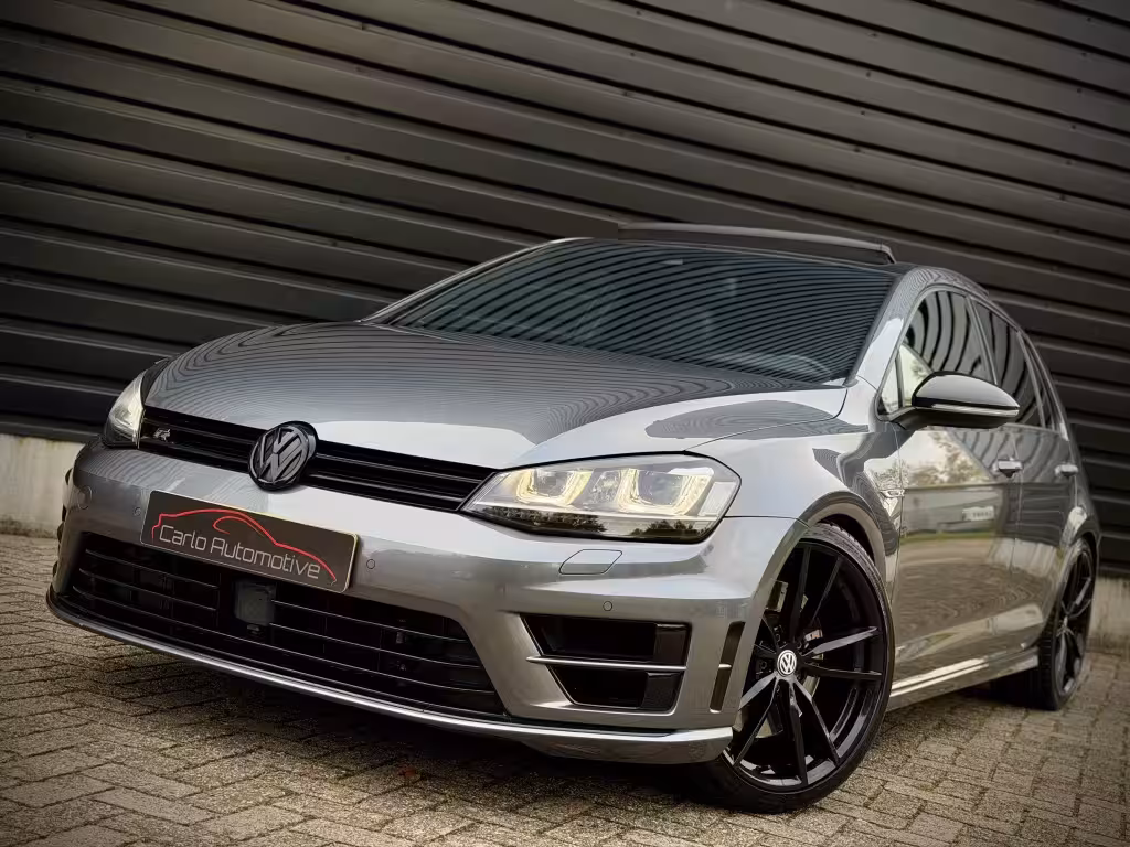 Volkswagen Golf 2.0 TSI R 4MOTION PANO