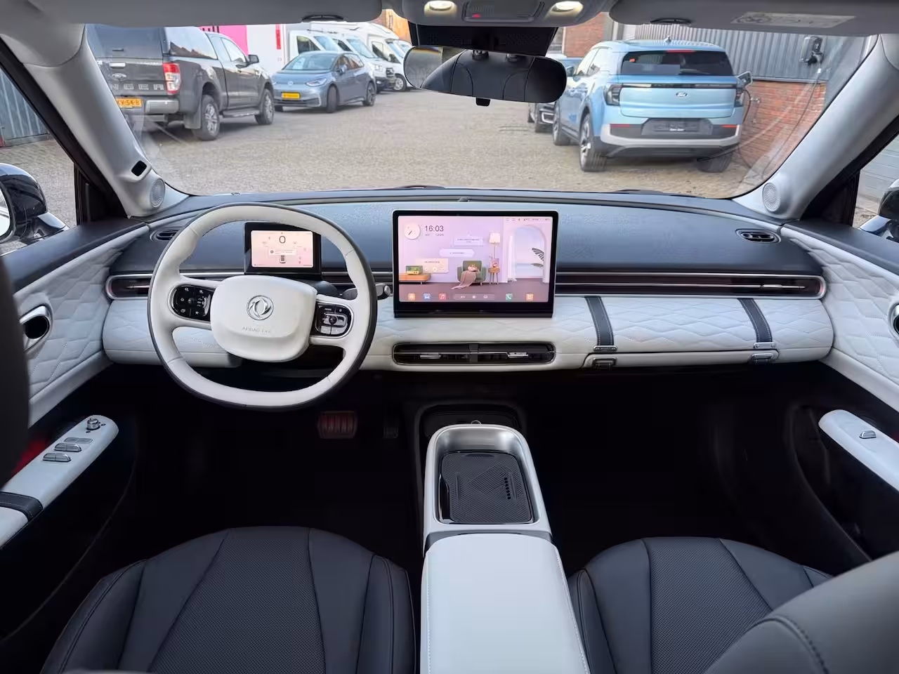 Dongfeng Box Premium Edition 42 kWh | Demo | BlackSilver | Zeer Compleet | 360 graden camera | Stoelver