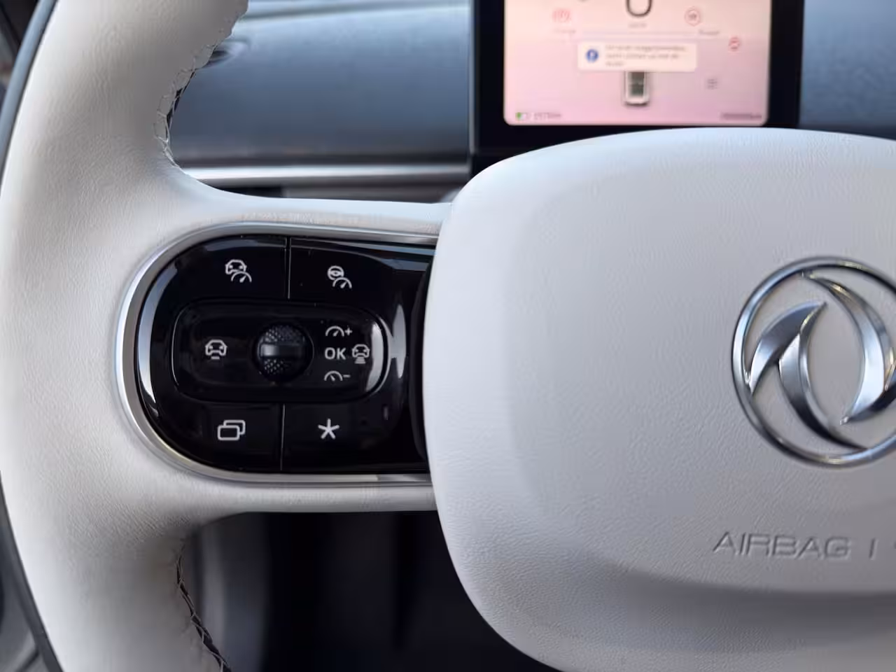 Dongfeng Box Premium Edition 42 kWh | Demo | BlackSilver | Zeer Compleet | 360 graden camera | Stoelver