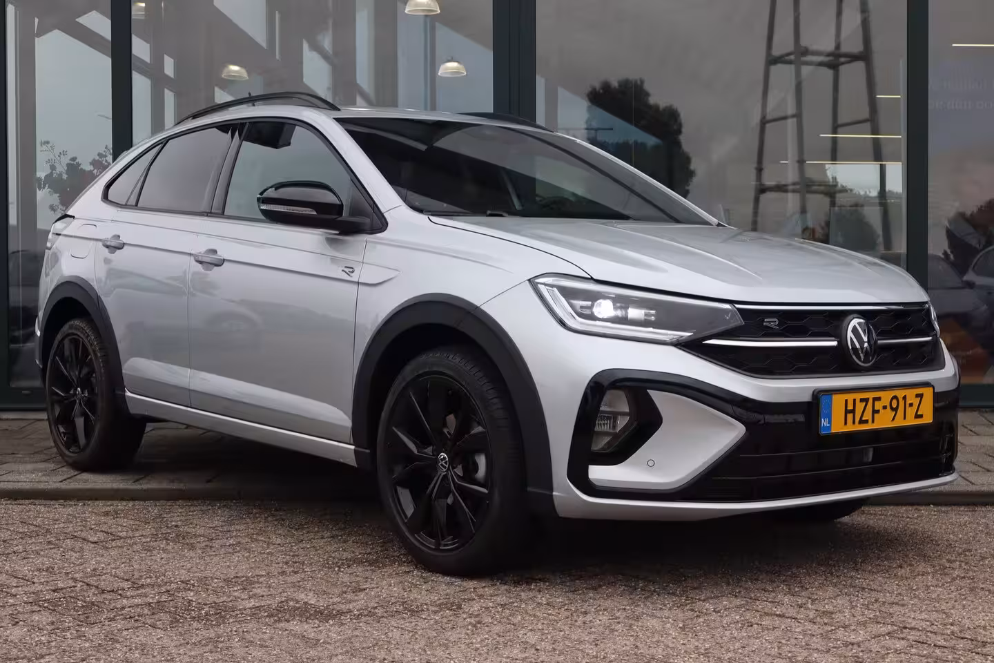 Volkswagen Taigo 1.0 TSI R-Line Edition Koplampverlichting LED Matrix ('IQ.Light ') | Verwarmbare voorstoel