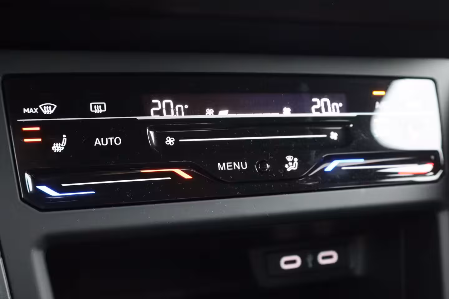Volkswagen Taigo 1.0 TSI R-Line Edition Koplampverlichting LED Matrix ('IQ.Light ') | Verwarmbare voorstoel