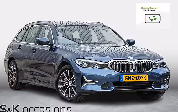 BMW 3-serie Touring 330e xDrive Pano Led Leder Business Edition Plus
