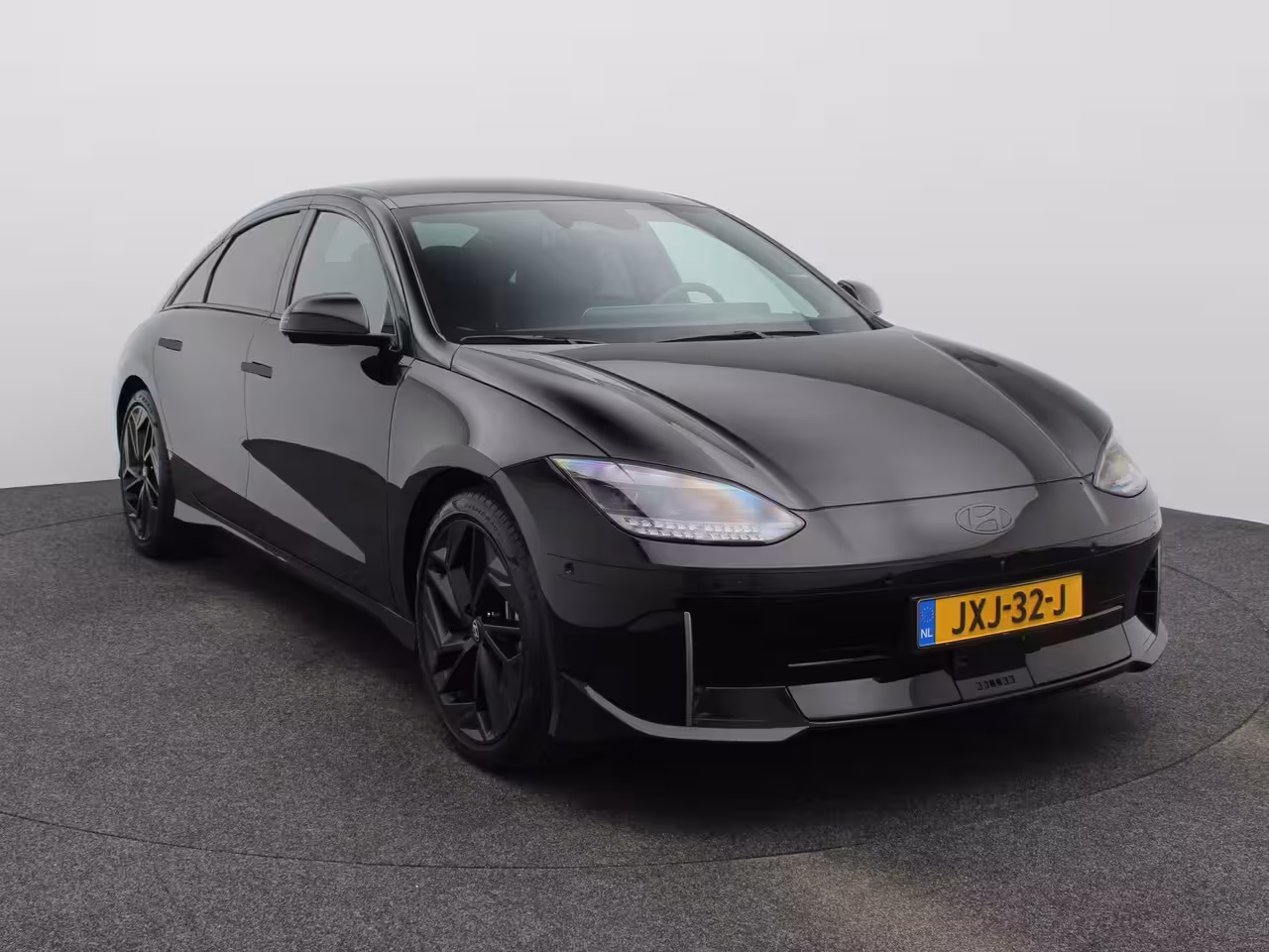 Hyundai IONIQ 6 Business 77kWhRWD | 360 graden camera | stoelverwarming voor+achter | Geheugenfunctie voor