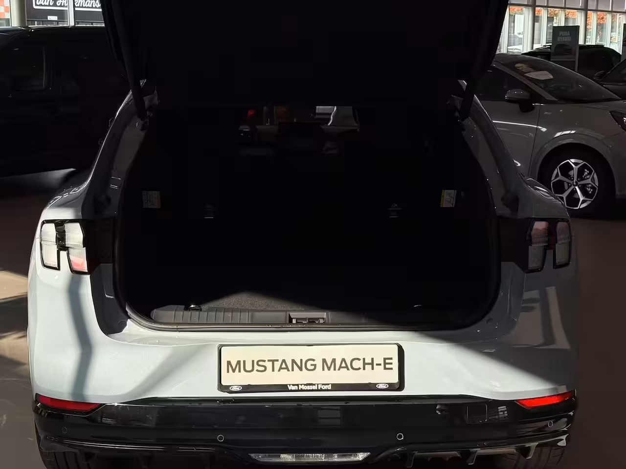 Ford Mustang Mach-E GT Extended AWD 91 kWh NIEUW TE BESTELLEN | CALIFORNIA SPECIAL | PANORAMADAK | B&O GELUIDS