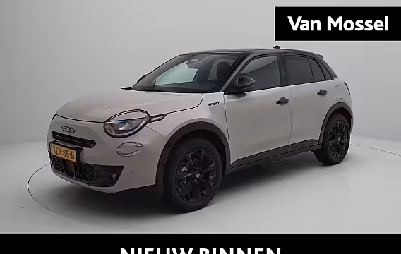 Fiat 600 1.2 Hybrid Sport | Tot 8 jaar garantie | Demo |