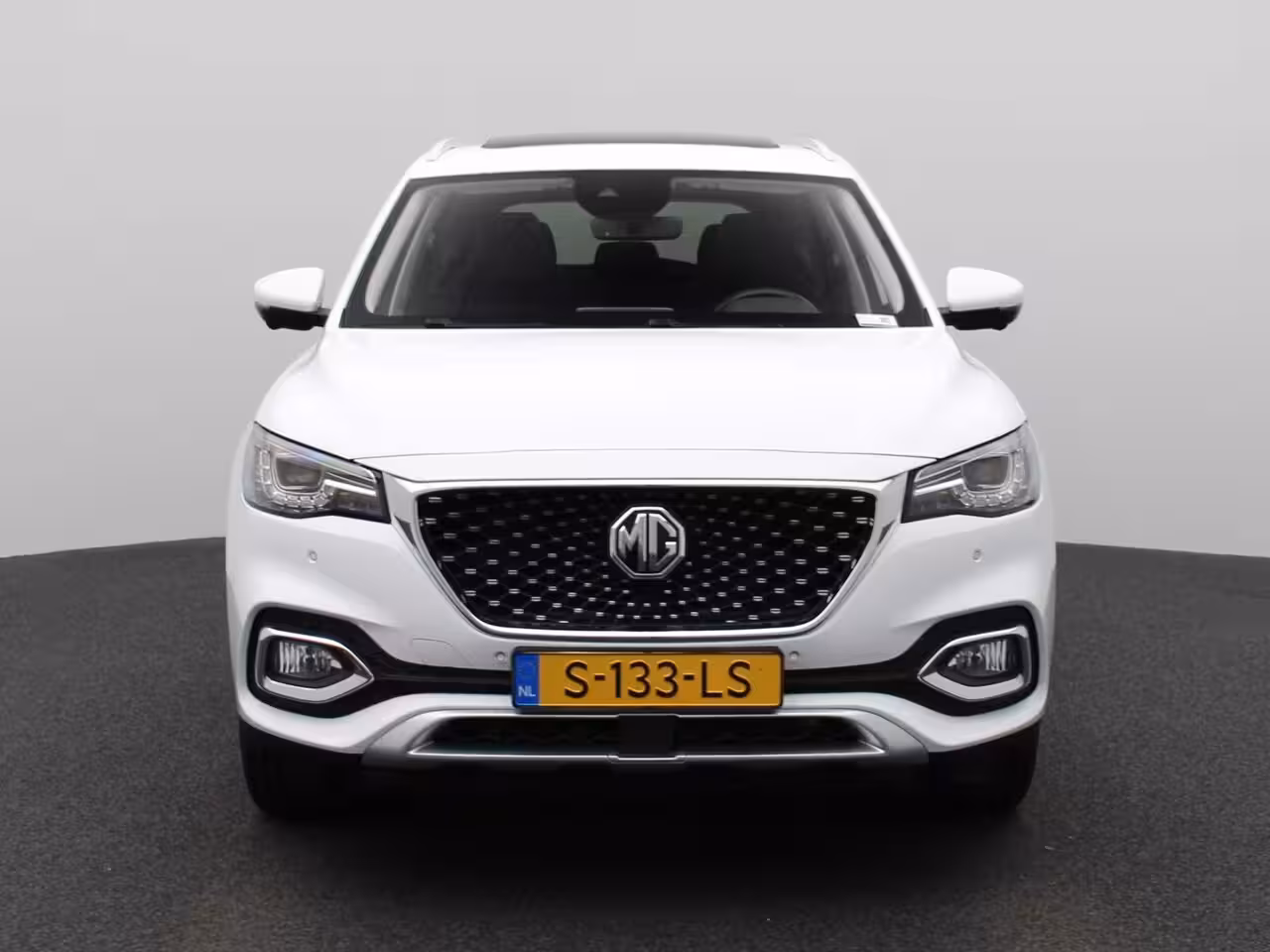 MG EHS 1.5 TGDI PHEV Aut. Luxury | Panoramadak | Leder | Led Koplampen | 360 Camera | CarPlay | L