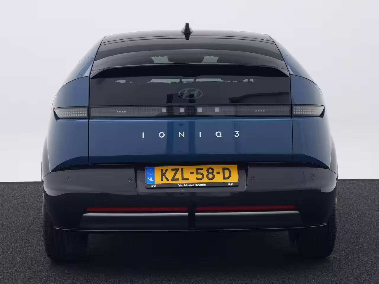Hyundai IONIQ 3 Prime Sky 61 kWh | Beschikbaar 07-04-2026 | Panoramadak | Adaptieve Cruise Control | 360