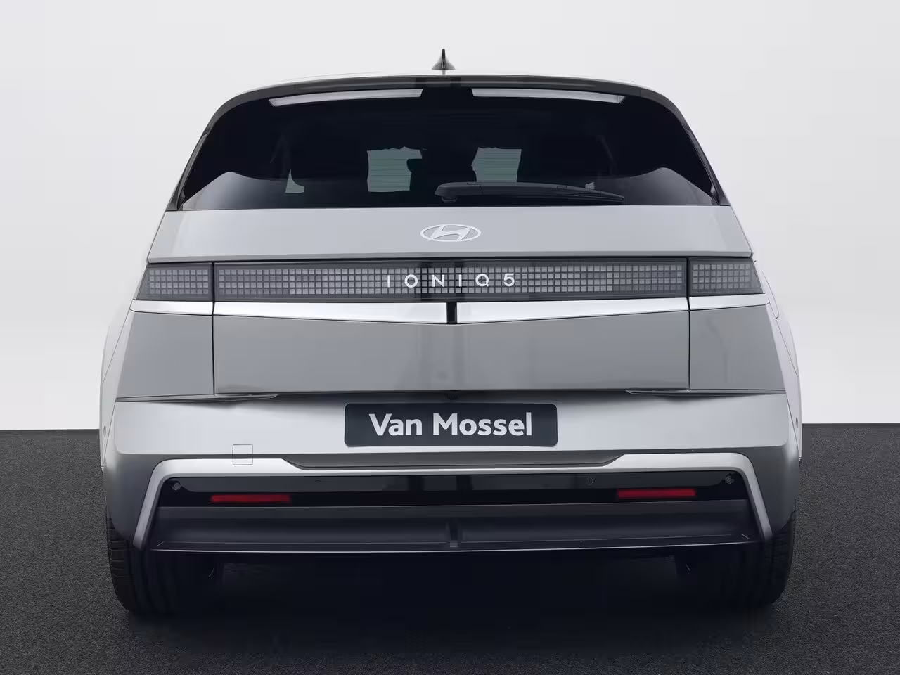 Hyundai IONIQ 5 Long Range Lounge 84 kWh | Vision Panoramadak | Lederen bekleding | Elektrisch verstelbare