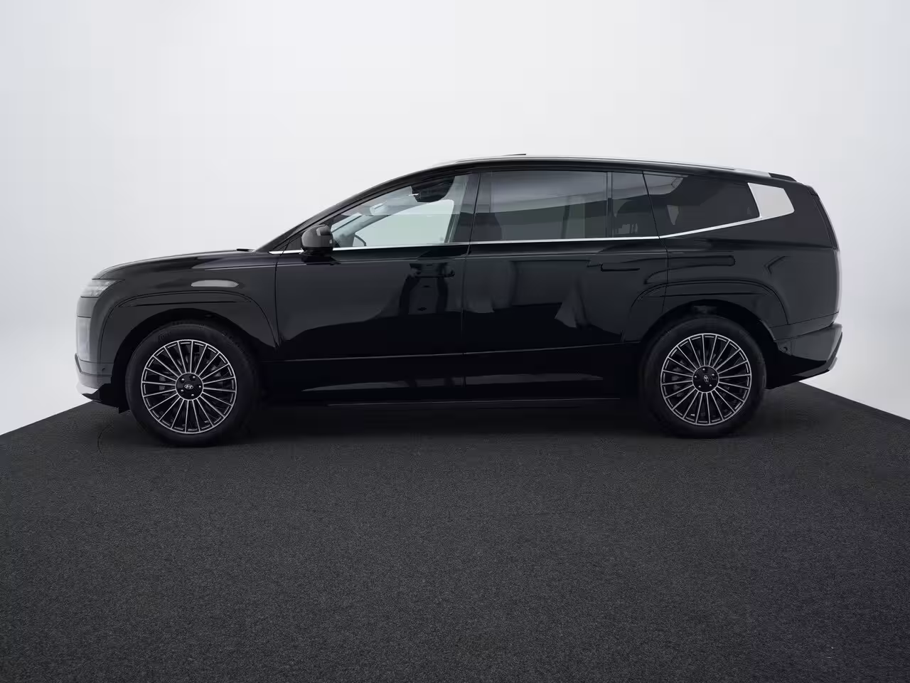Hyundai IONIQ 9 Lounge AWD+ 7p. 110.3 kWh | Panoramadak | Stoelmassage | 360 Camera | Stoelverkoeling/verw